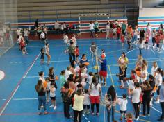 Ed. Infantil e 1º ano comemorando o Dia das Mães