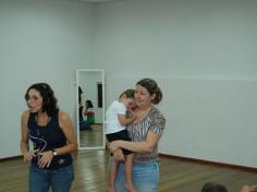 Ed. Infantil e 1º ano comemorando o Dia das Mães