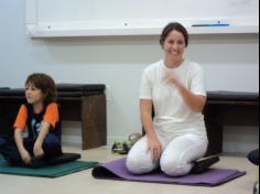 Yoga no 2º ano C