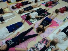 Yoga no 2º ano C