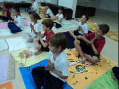 Yoga no 2º ano C