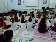 Yoga no 2º ano C