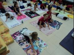 Yoga no 2º ano C