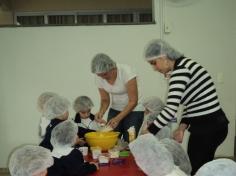 Oficina com Mamãe Rúbia no grupo Peixe