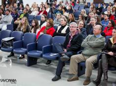 Família parceira para a segurança na internet