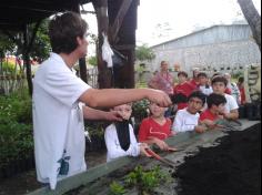 1ºs anos visitam o viveiro Fazenda Nativa