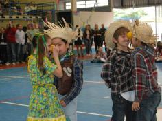 É festa no Arraiá do Salê!