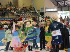 É festa no Arraiá do Salê!