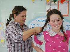 Festa Junina no arraial da Educação Infantil e 1º ano