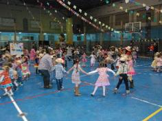 Festa Junina no arraial da Educação Infantil e 1º ano