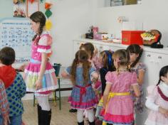 Festa Junina no arraial da Educação Infantil e 1º ano