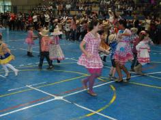 Festa Junina no arraial da Educação Infantil e 1º ano