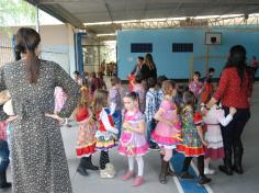 Festa Junina no arraial da Educação Infantil e 1º ano