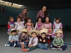 Festa Junina no arraial da Educação Infantil e 1º ano