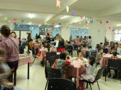 Festa Junina no arraial da Educação Infantil e 1º ano