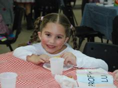 Festa Junina no arraial da Educação Infantil e 1º ano