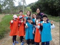 3º ano B brincando e aprendendo no Espaço Verde