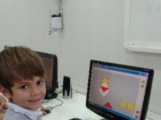 1º ano A explora o Tangram na Informática