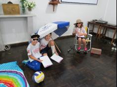 5 º ano em: A holiday at the beach