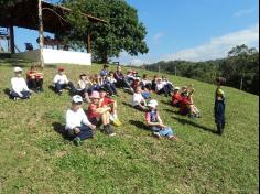 2º ano C realiza aula em sítio