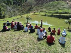 2º ano C realiza aula em sítio