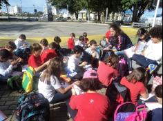 3º ano D realiza visita à Praça Vidal Ramos e Mercado Público de Itajaí