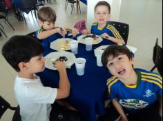 Feijoada na escola!