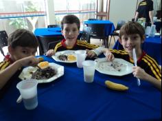 Feijoada na escola!