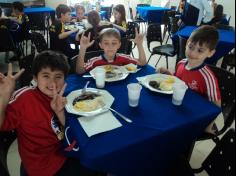 Feijoada na escola!