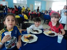 Feijoada na escola!