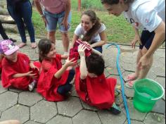 Grupo Girassol em aula passeio ao Espaço Verde