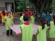 1º ano B em aula passeio no Espaço Verde