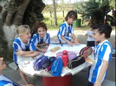 2º ano C no Espaço Verde: planejando o futuro da Terra