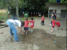 Maternal em Aula-passeio no Espaço Verde