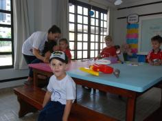 Ed. Infantil e 1º ano: Um ano bem colorido começou!