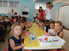 Ed. Infantil e 1º ano: Um ano bem colorido começou!