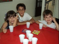 1º ano D se refrescando com gelatina