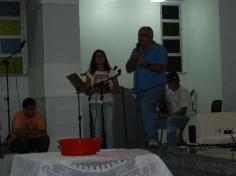 Equipe diretiva, Professores e Funcionários celebrando a Páscoa!