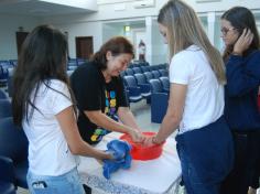 Celebração de Páscoa: Ensino Médio 2015