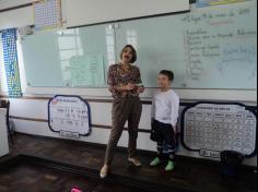 2º ano B em: Jogo Direitos e Deveres com a mamãe Adriana