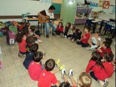 Uma tarde musical no Grupo Aventureiros