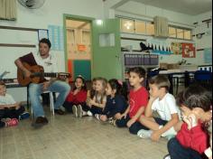 Uma tarde musical no Grupo Aventureiros