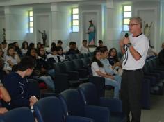 Ensino Médio refletindo sobre o Sistema de Saúde Brasileiro