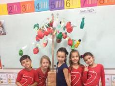 Existe árvore tuti-fruti? No 1º ano A sim!