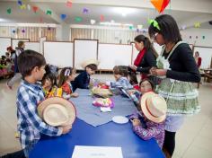 Ed Infantil e 1º ano: Alegria no Arraiá do Salesiano