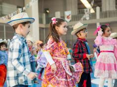 Ed Infantil e 1º ano: Alegria no Arraiá do Salesiano