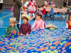 Ed Infantil e 1º ano: Alegria no Arraiá do Salesiano