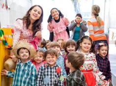 Ed Infantil e 1º ano: Alegria no Arraiá do Salesiano