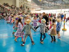 Ed Infantil e 1º ano: Alegria no Arraiá do Salesiano