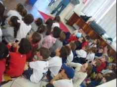 Aula passeio na Biblioteca Pública de Itajaí